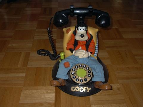 Talking & Moving Goofy Phone - PERFECT CONDITION - $40